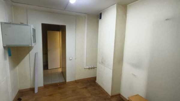 Продам однокомнатную (1-комн.) квартиру, Кутузова (Центральный р-н) ул, 43, Новокузнецк г