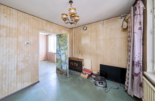 Продам трехкомнатную (3-комн.) квартиру, Шотмана ул, 4И, Санкт-Петербург г