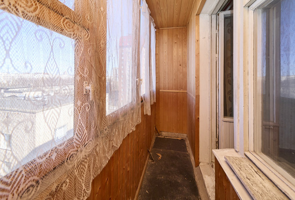 Продам трехкомнатную (3-комн.) квартиру, Шотмана ул, 4И, Санкт-Петербург г