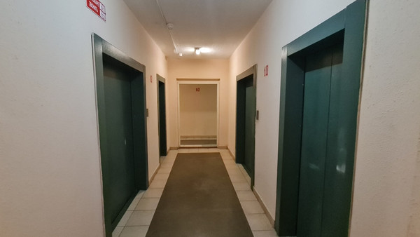 Продам двухкомнатную (2-комн.) квартиру, Дмитрия Ульянова ул, 43к3, Москва г