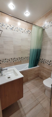 Продам дом, Гагарина ул, 56а, Ханты-Мансийск г, 0 км от города