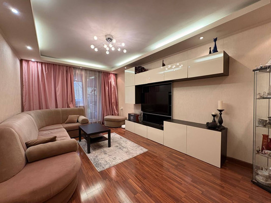 Продам двухкомнатную (2-комн.) квартиру, Мусы Джалиля ул, 29к1, Москва г