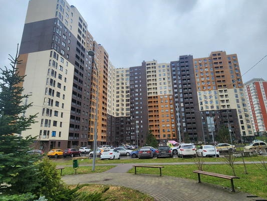 Продам однокомнатную (1-комн.) квартиру, Лесная ул, 26, Боброво рп