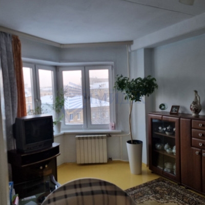 Сдам двухкомнатную (2-комн.) квартиру, Карла Маркса ул, 49, Красноярск г