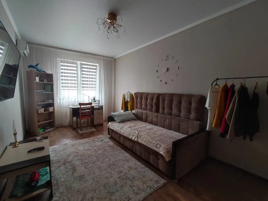 Продам двухкомнатную (2-комн.) квартиру, Парковая ул, 64к4, Анапа г