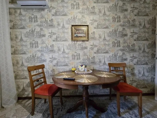 Продам двухкомнатную (2-комн.) квартиру, Парковая ул, 64к4, Анапа г