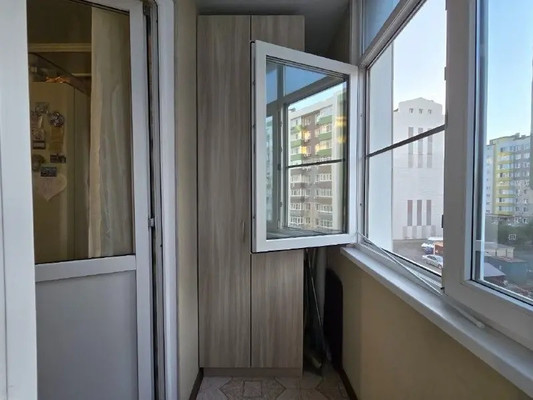 Продам двухкомнатную (2-комн.) квартиру, Парковая ул, 64к4, Анапа г