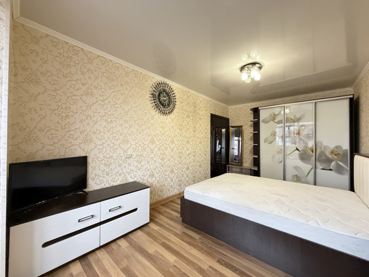 Продам однокомнатную (1-комн.) квартиру, Ю.А.Гагарина ул, 2кА, Нальчик г