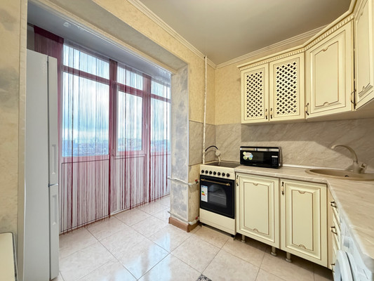 Продам однокомнатную (1-комн.) квартиру, Ю.А.Гагарина ул, 2кА, Нальчик г