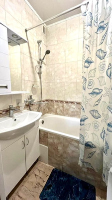 Продам двухкомнатную (2-комн.) квартиру, Куйбышева ул, 31, Симферополь г