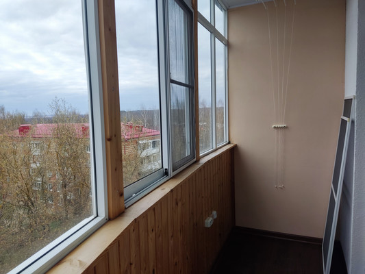 Продам трехкомнатную (3-комн.) квартиру, Бусалова ул, 17, Яхрома г