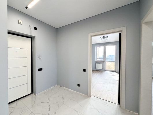 Продам двухкомнатную (2-комн.) квартиру, Декабристов пл, 7, Астрахань г