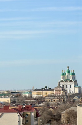 Продам двухкомнатную (2-комн.) квартиру, Декабристов пл, 7, Астрахань г