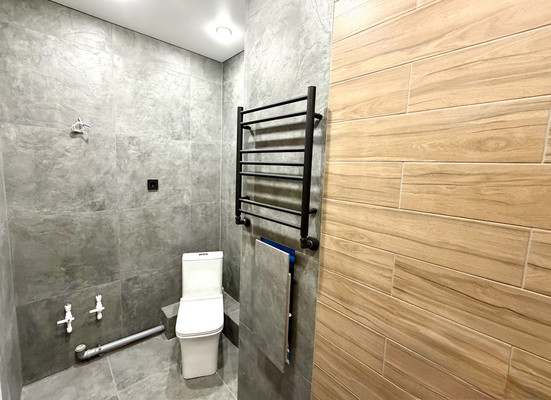 Продам двухкомнатную (2-комн.) квартиру, Декабристов пл, 7, Астрахань г