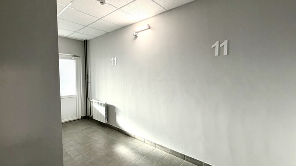 Продам двухкомнатную (2-комн.) квартиру, Декабристов пл, 7, Астрахань г