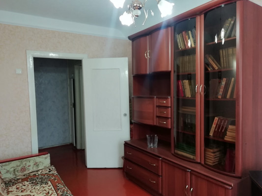 Продам трехкомнатную (3-комн.) квартиру, 2-я Краснодарская ул, 92/1, Ростов-на-Дону г