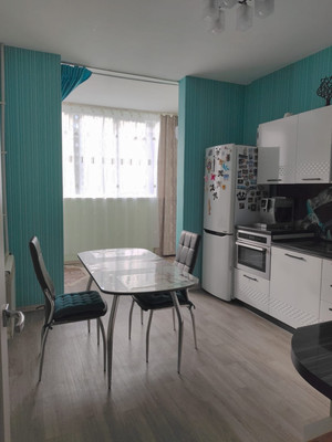 Продам двухкомнатную (2-комн.) квартиру, Лермонтова ул, 120, Анапа г