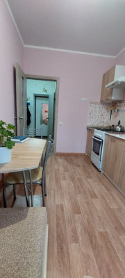 Продам однокомнатную (1-комн.) квартиру, Ленина ул, 180к1, Анапа г