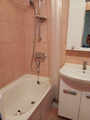Продам однокомнатную (1-комн.) квартиру, Ленина ул, 180к1, Анапа г