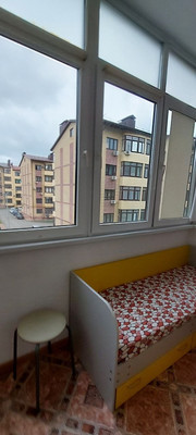 Продам однокомнатную (1-комн.) квартиру, Ленина ул, 180к1, Анапа г