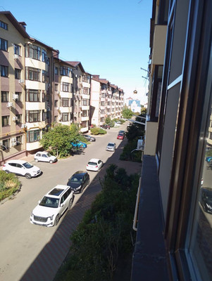 Продам однокомнатную (1-комн.) квартиру, Ленина ул, 180к1, Анапа г