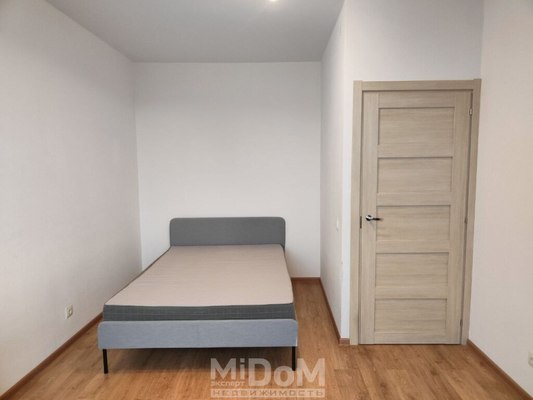 Продам однокомнатную (1-комн.) квартиру, Шувалова ул, 27/7, Мурино п