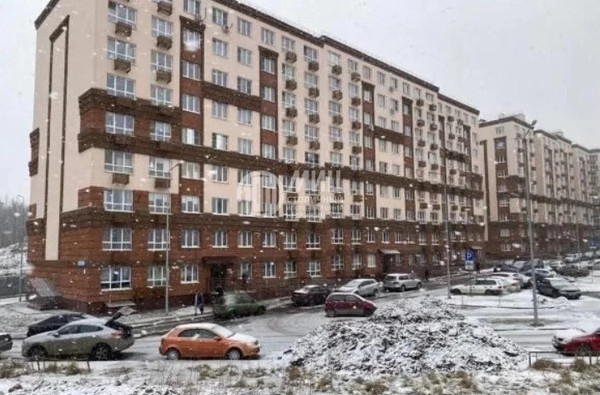 Продам двухкомнатную (2-комн.) квартиру, Сухановская ул, 20, Лопатино рп
