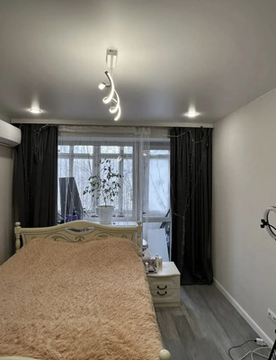 Продам трехкомнатную (3-комн.) квартиру, 1-я Краснодарская ул, 55, Ростов-на-Дону г