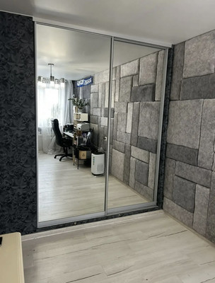 Продам трехкомнатную (3-комн.) квартиру, 1-я Краснодарская ул, 55, Ростов-на-Дону г