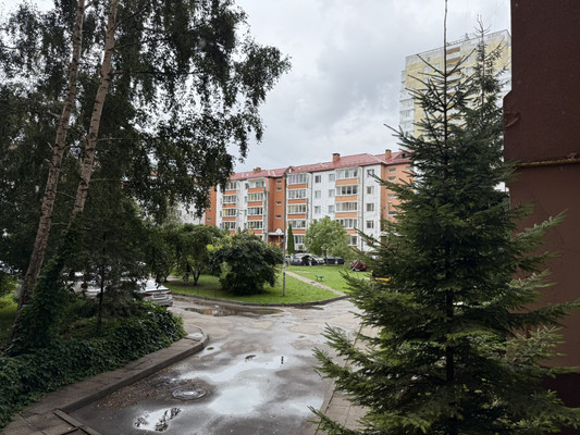 Продам трехкомнатную (3-комн.) квартиру, Ф.Лефорта б-р, 16, Калининград г