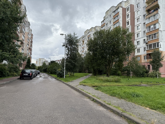 Продам трехкомнатную (3-комн.) квартиру, Ф.Лефорта б-р, 16, Калининград г