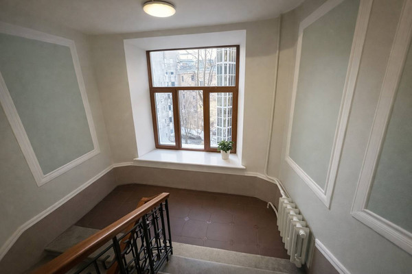 Продам трехкомнатную (3-комн.) квартиру, Малая Посадская ул, 14, Санкт-Петербург г