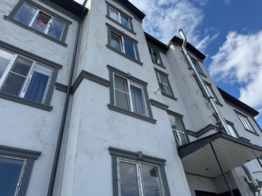 Продам однокомнатную (1-комн.) квартиру, Биттирова ул, 1, Белая Речка с