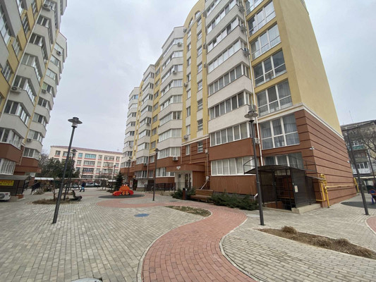 Сдам однокомнатную (1-комн.) квартиру, Железнодорожная ул, 1е, Симферополь г