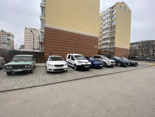 Сдам однокомнатную (1-комн.) квартиру, Железнодорожная ул, 1е, Симферополь г
