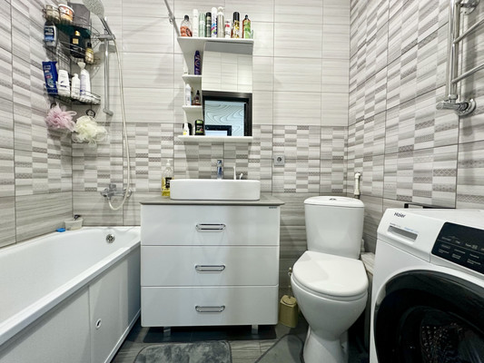 Продам однокомнатную (1-комн.) квартиру, Лавриненко ул, 1, Армавир г