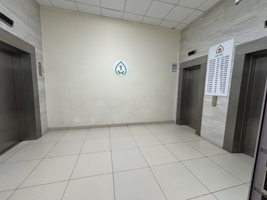 Продам однокомнатную (1-комн.) квартиру, Азата Аббасова ул, 9, Казань г