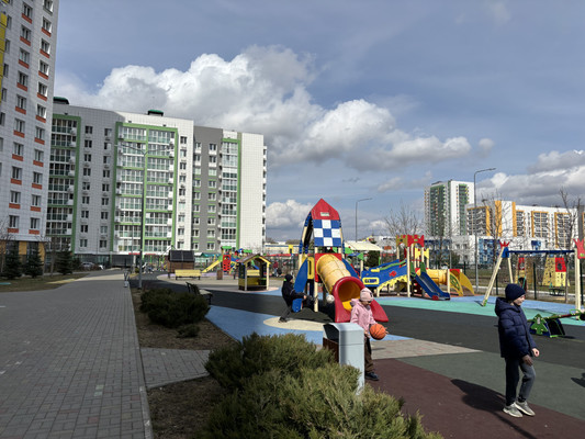 Продам однокомнатную (1-комн.) квартиру, Азата Аббасова ул, 9, Казань г