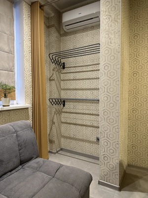 Продам однокомнатную (1-комн.) квартиру, Старозенитная ул, 5, Симферополь г