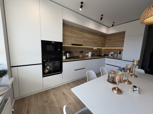 Продам двухкомнатную (2-комн.) квартиру, Мира ул, 62к1, Казань г