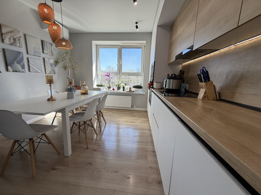 Продам двухкомнатную (2-комн.) квартиру, Мира ул, 62к1, Казань г