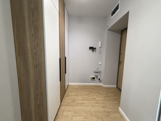 Продам двухкомнатную (2-комн.) квартиру, Мира ул, 62к1, Казань г