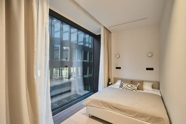 Продам двухкомнатную (2-комн.) квартиру, Ленинский пр-кт, 38кс, Москва г