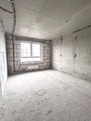 Продам трехкомнатную (3-комн.) квартиру, Новомосковская ул, 1к3, Москва г