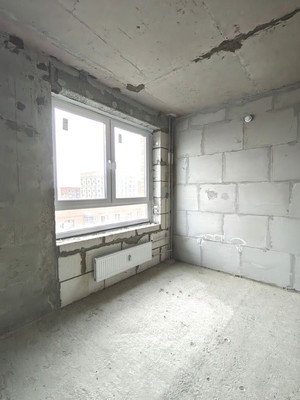 Продам трехкомнатную (3-комн.) квартиру, Новомосковская ул, 1к3, Москва г