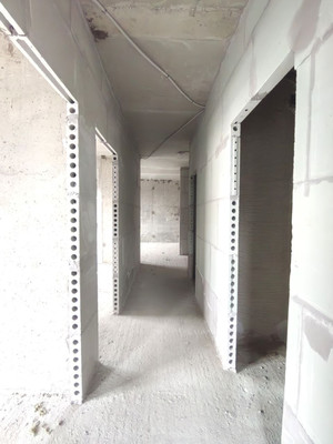 Продам трехкомнатную (3-комн.) квартиру, Новомосковская ул, 1к3, Москва г