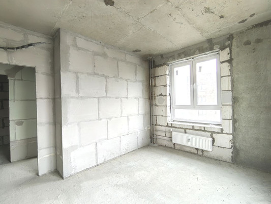 Продам трехкомнатную (3-комн.) квартиру, Новомосковская ул, 1к3, Москва г