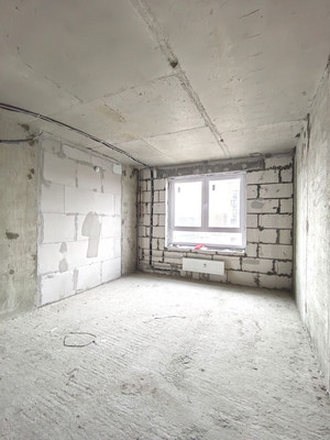 Продам трехкомнатную (3-комн.) квартиру, Новомосковская ул, 1к3, Москва г