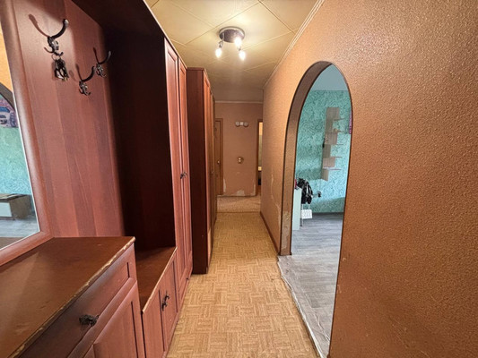 Продам трехкомнатную (3-комн.) квартиру, Блюхера ул, 4, Казань г