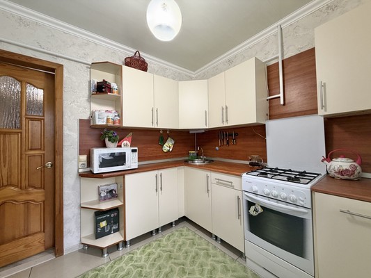 Продам двухкомнатную (2-комн.) квартиру, Станке Димитрова пр-кт, 61к1, Брянск г